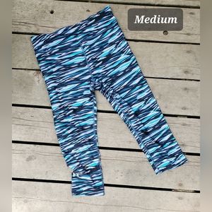 Blue/ black/ gray Under armour Capri